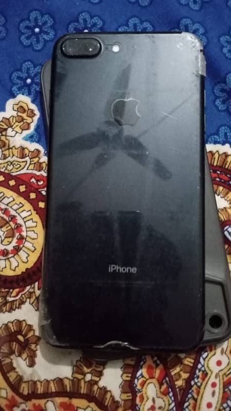 iphone 7plus 32 GB pta aprroved with box 0