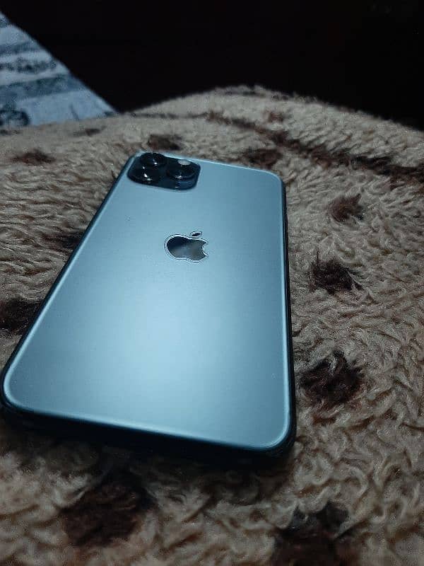 Iphone 11 pro 256gb non pta Fresh 10/10 3