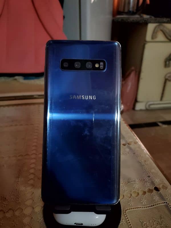 Samsung Galaxy s10 plus (8+8/128) 7