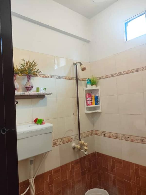 2 Bed DL Well Maintained Apartment 10