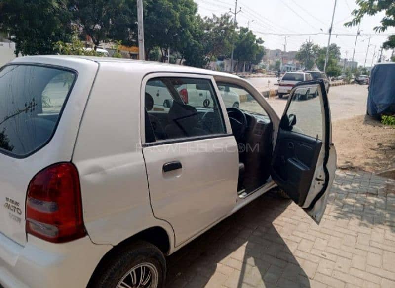 Suzuki Alto 2012 Factory Fitted CNG (CNG removed by the old owner) 1