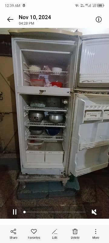 refrigerator 1