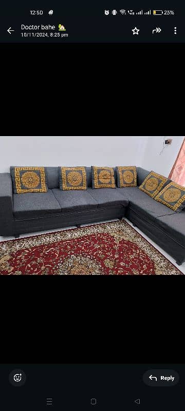 6 Seater L shape Sofa  15/16 Condition 0