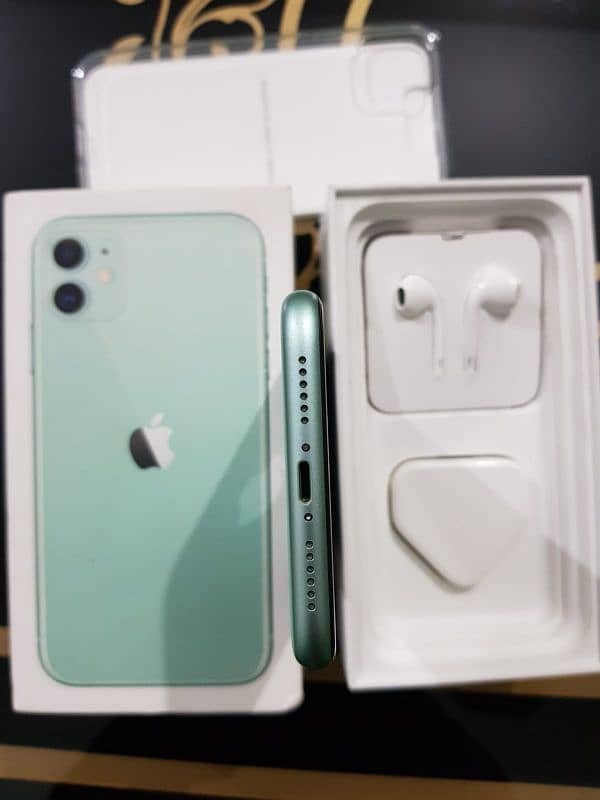 Apple Iphone 11 Dual Sim pta official approved 64Gb Ful bx 03368724913 0