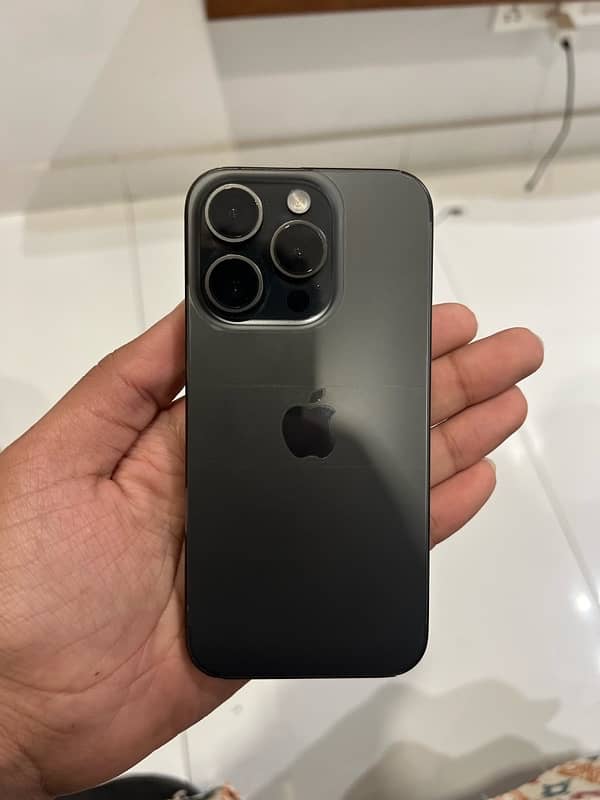 iphone 15 pro 128GB 1