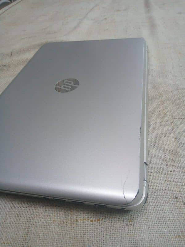 Hp i7 4th gen Touch Screen 9