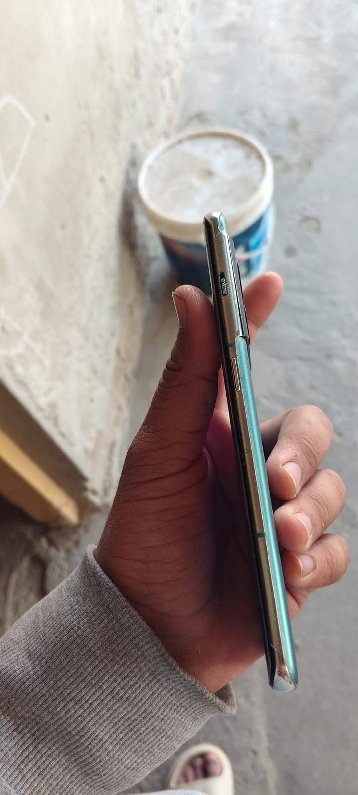 One Plus 10 Pro 3