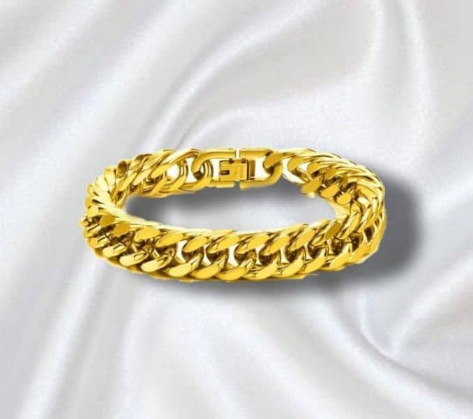 gold bracelet timeless elegance 3