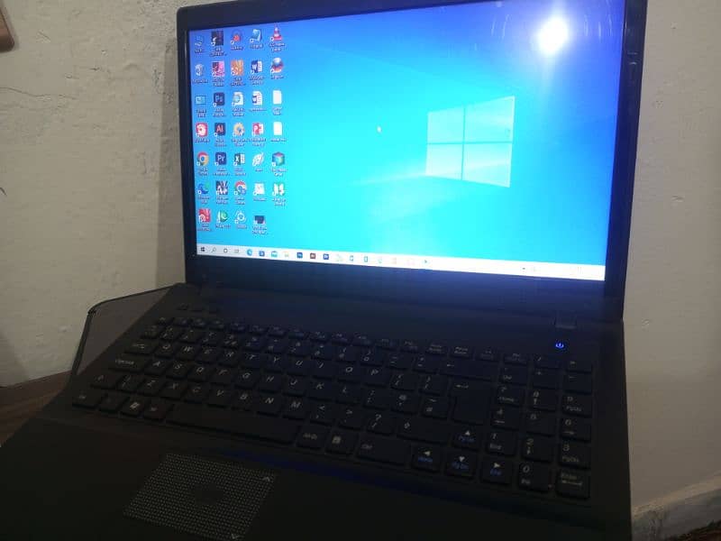 RM Laptop 628GB SSD i3 10By9 imported 8