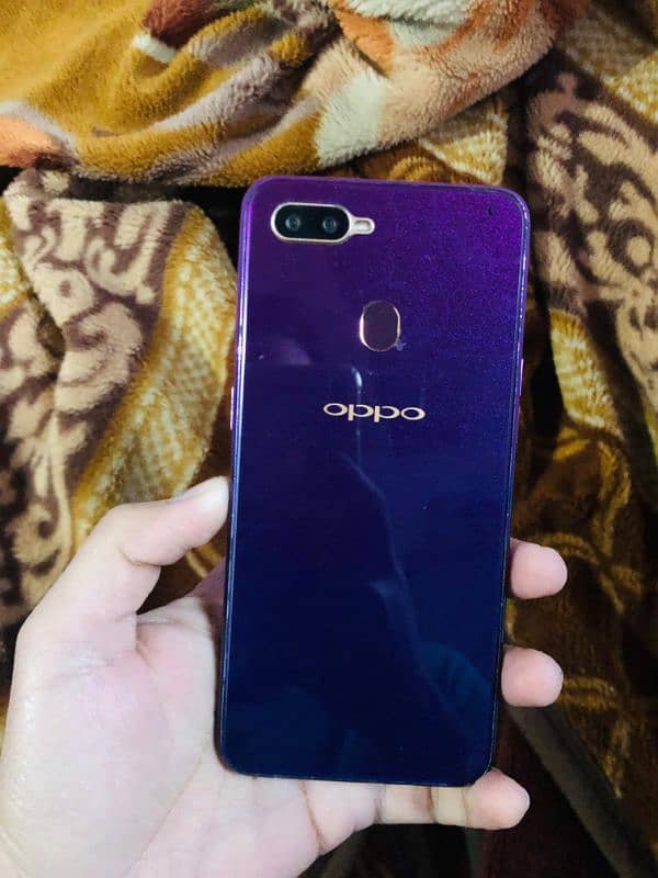 oppo f9 4/64 gb with box 1