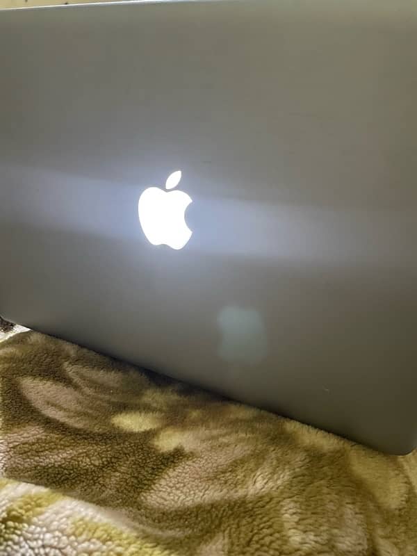 MacBook Pro 2012 (mid) 1