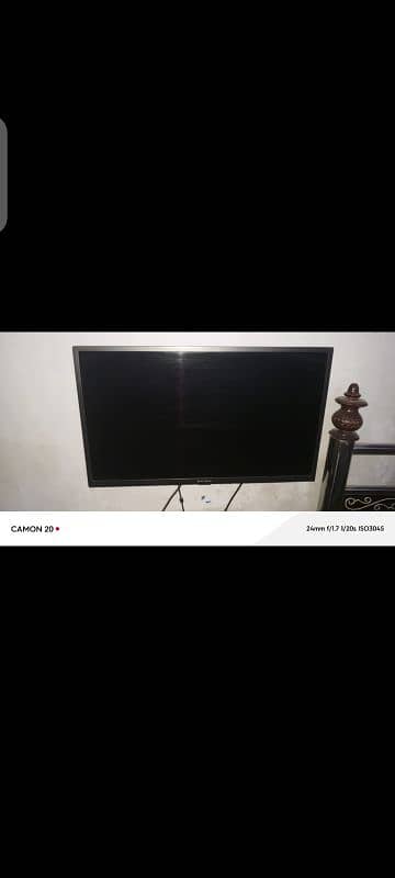 led tv orient 32" condition 10/10 0