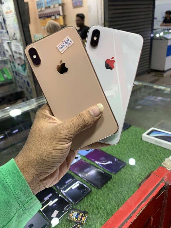 I phone Xs max 0