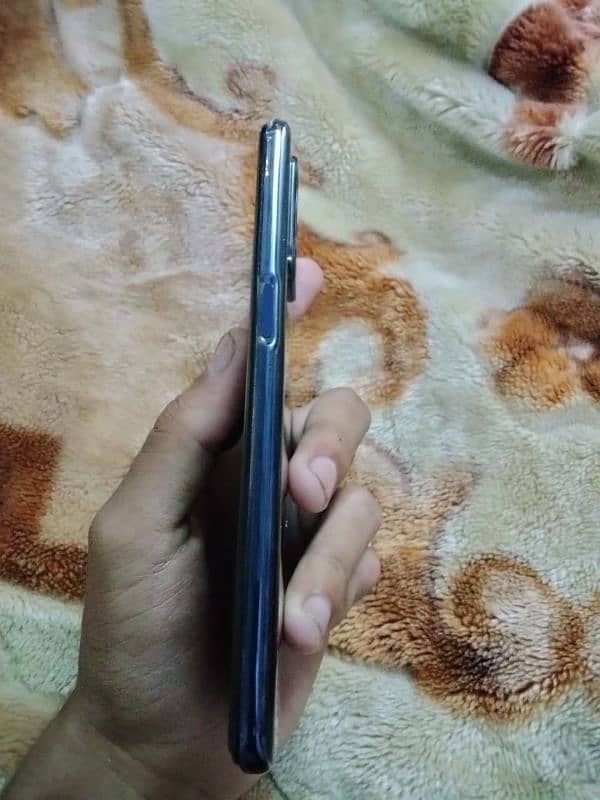 ONEPLUS N2005G 4