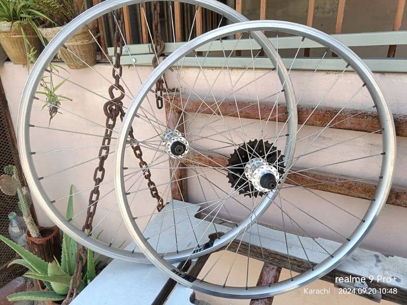 sale BYCYCLE weels/ cycle rims/cycle jumps/cycle meters 11