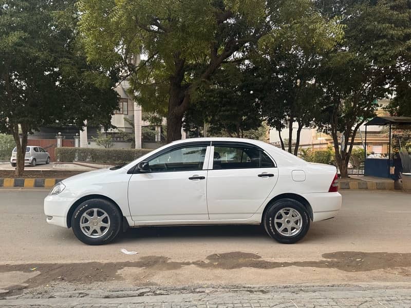 Toyota Corolla Assista 2003/07 5