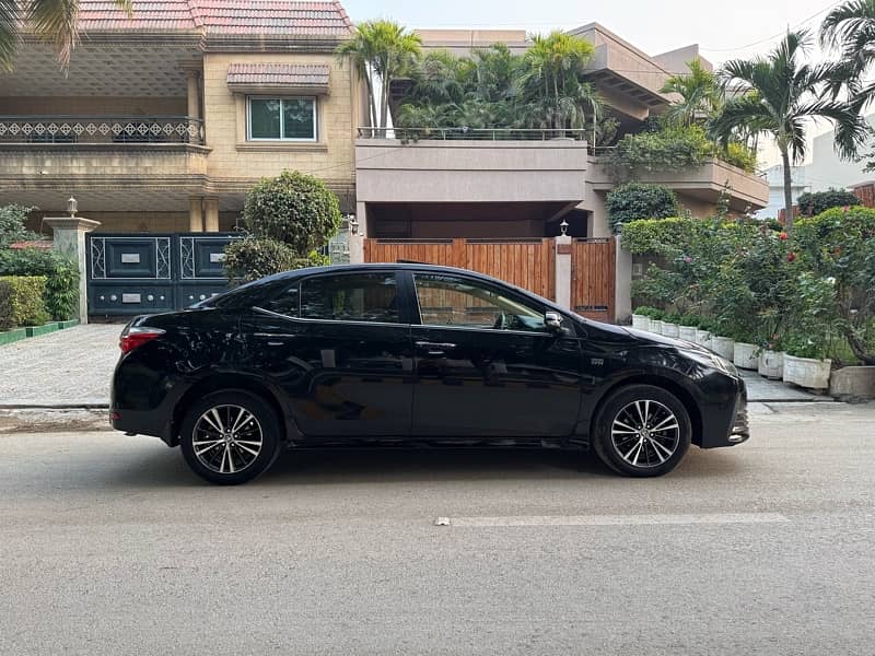 Toyota Altis Grande 2019 5