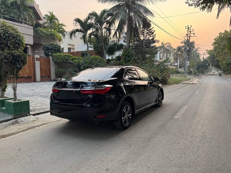 Toyota Altis Grande 2019 11