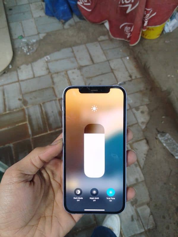 i phone 12 64gb non pta jv all okay set 4