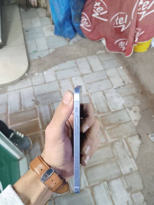 i phone 12 64gb non pta jv all okay set 8