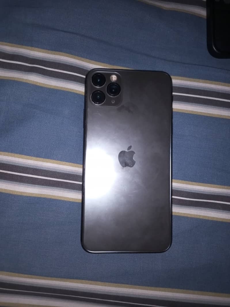 Apple iPhone 11 Pro Max 0