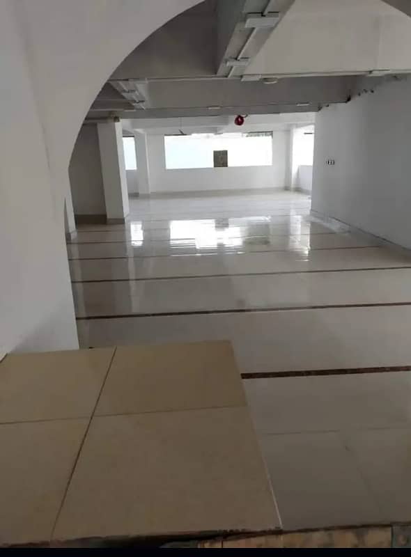 4 ROOM LEASED FLAT IN CROWN RESIDENCY NEAR 4K CHOWRANGI FIRST FLOOR WEST OPEN MAIN 300FT ROAD 3