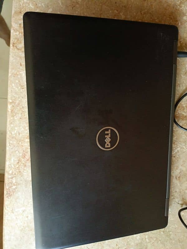 Dell Laptop 3