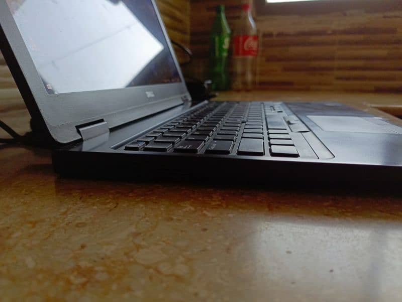 Dell Laptop 4