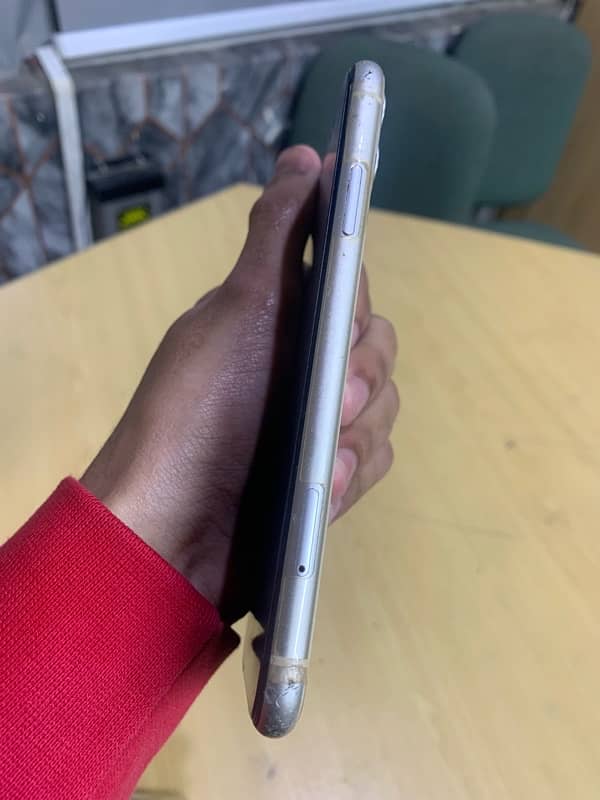 iPhone 11 jv 64 gb 3