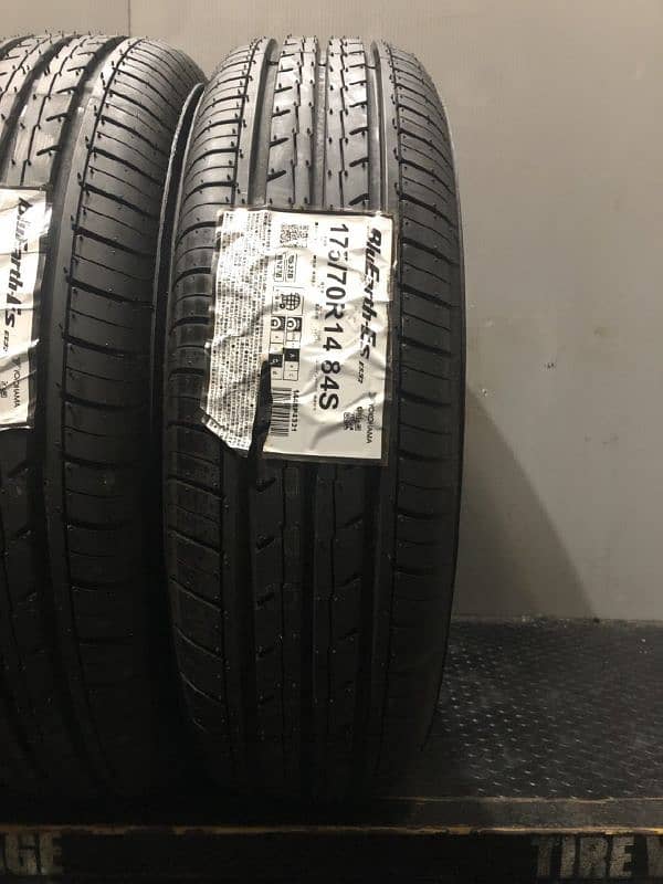 4Tyres ste 175/70/R/14 Yokohama Bluearth Es32 2