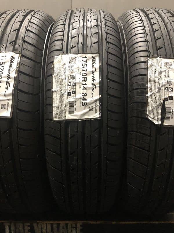 4Tyres ste 175/70/R/14 Yokohama Bluearth Es32 3