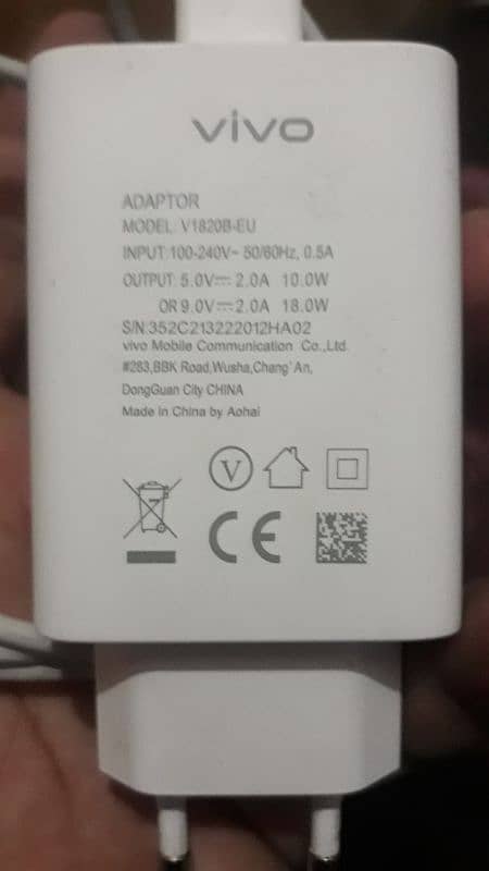 Vivo y51 ka geniune charger 18watt 1