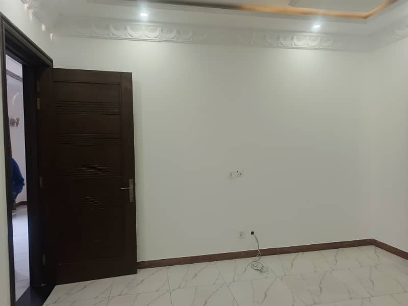 One kanal upper portion available for rent in DHA phase 6 7