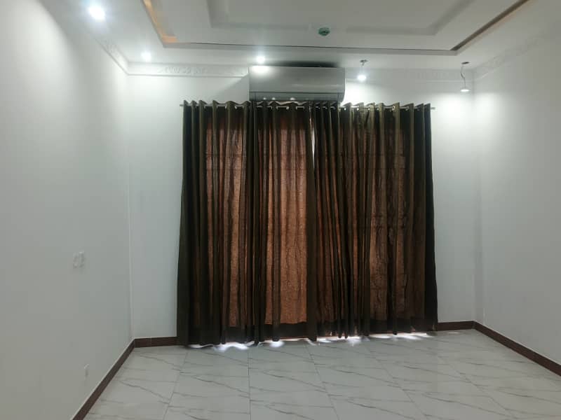 One kanal upper portion available for rent in DHA phase 6 9