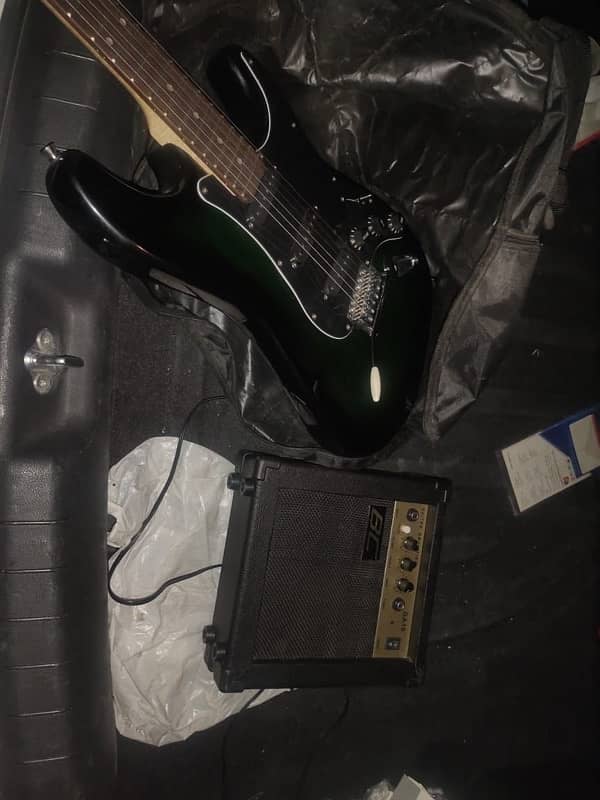 Electric Guitar from USA 1