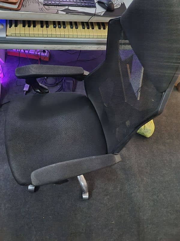 Recline Office chair 0