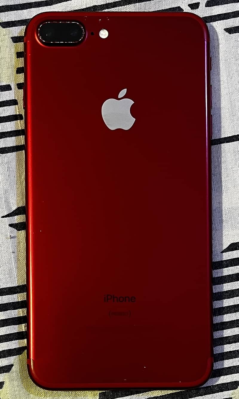 Apple iPhone 7 Plus 1