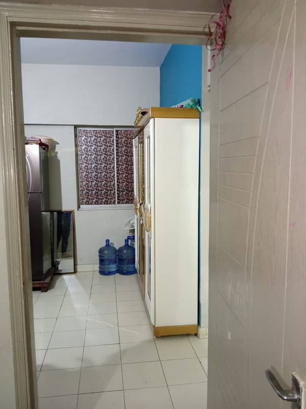 4 ROOM FLAT FOR SALE ALGHAFOOR ATRIUM TOWER SECTOR 11A NORTH KARACHI 5