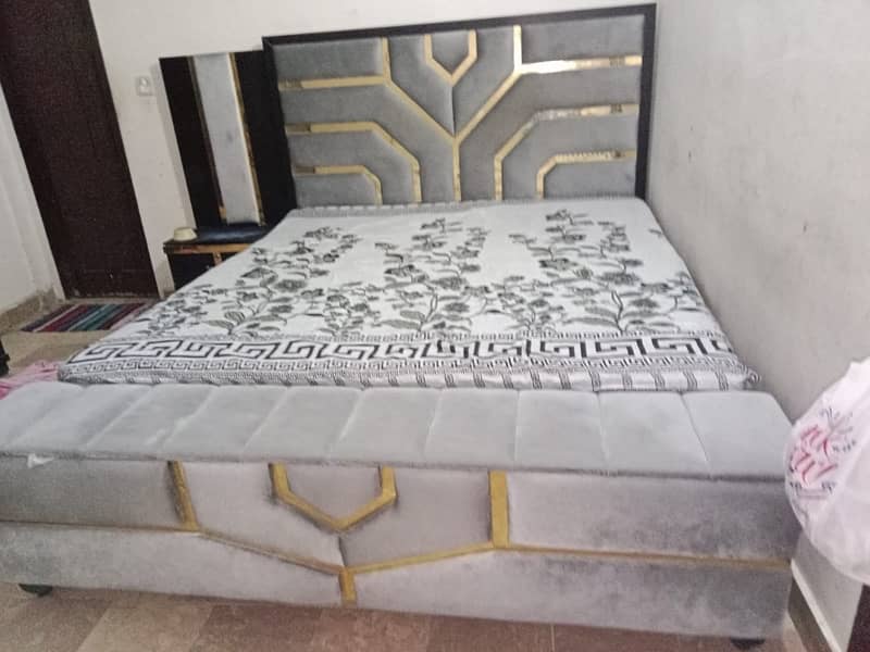 Premium Quality Bed For sale 0