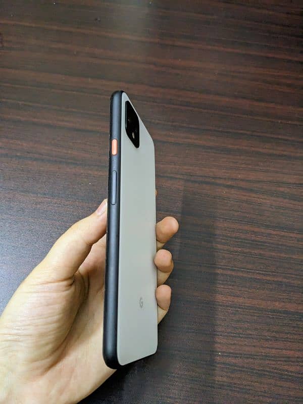 10/10 condition pixel 4xl 1