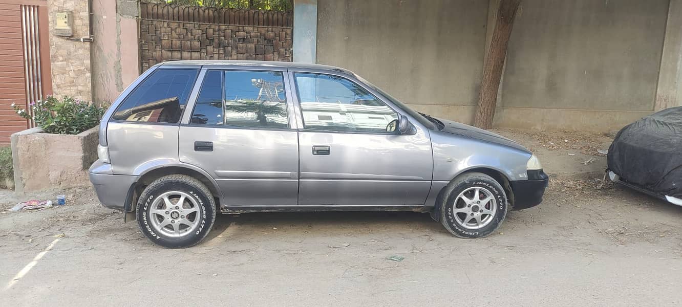 Suzuki Cultus 2017 3