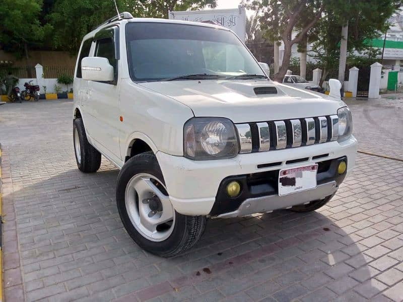 Urgent sale Suzuki Jimny 2011 1