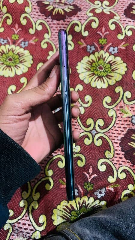 My oppo F19 pro 10 / 10 condishon Full box No open no repaire 1