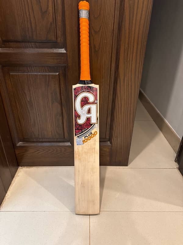 CA Original Plus 10000 Hardball cricket bat 0