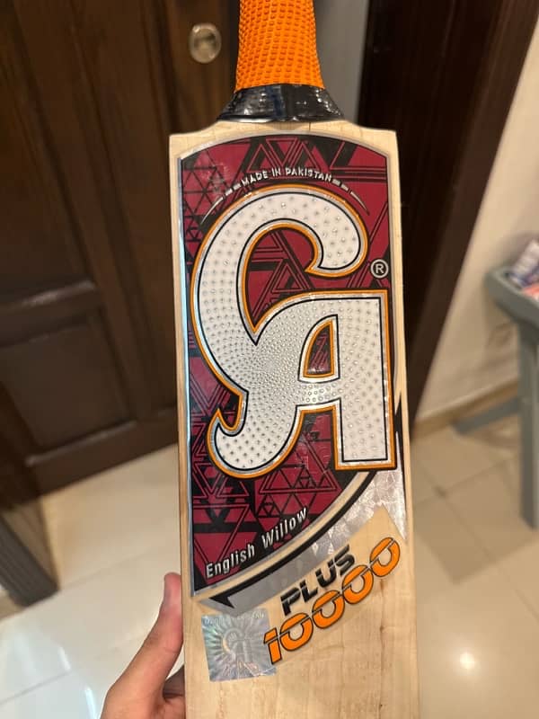 CA Original Plus 10000 Hardball cricket bat 2