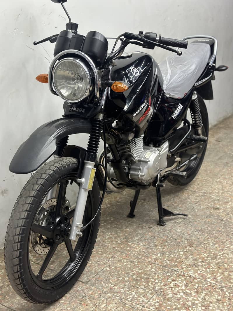 yamaha ybr125g 2016 model ( japniess model ) 2