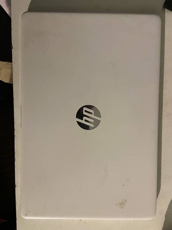 HP laptop model 15s-fq5018nia 2