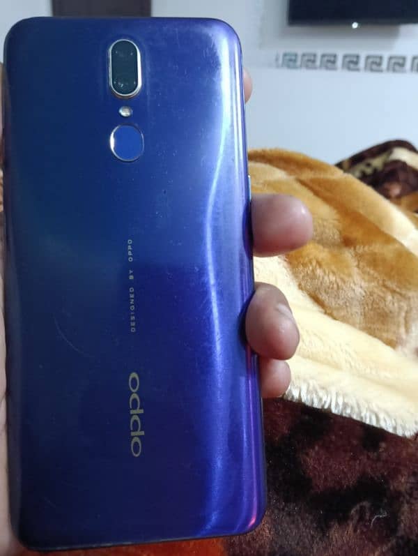 Oppo f11 1