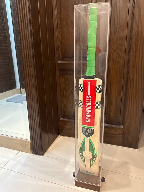 *Limited edition* Babar Azam signed Gray Nichols Bat by Ufone 3