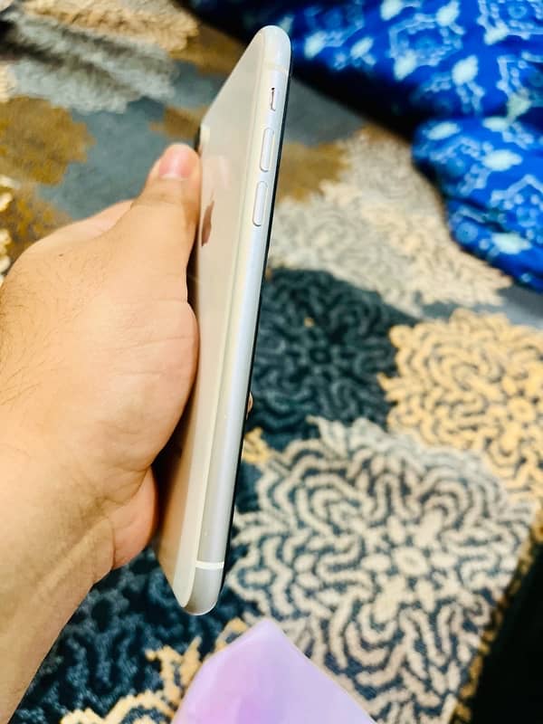 iPhone XR 64gb jv 1